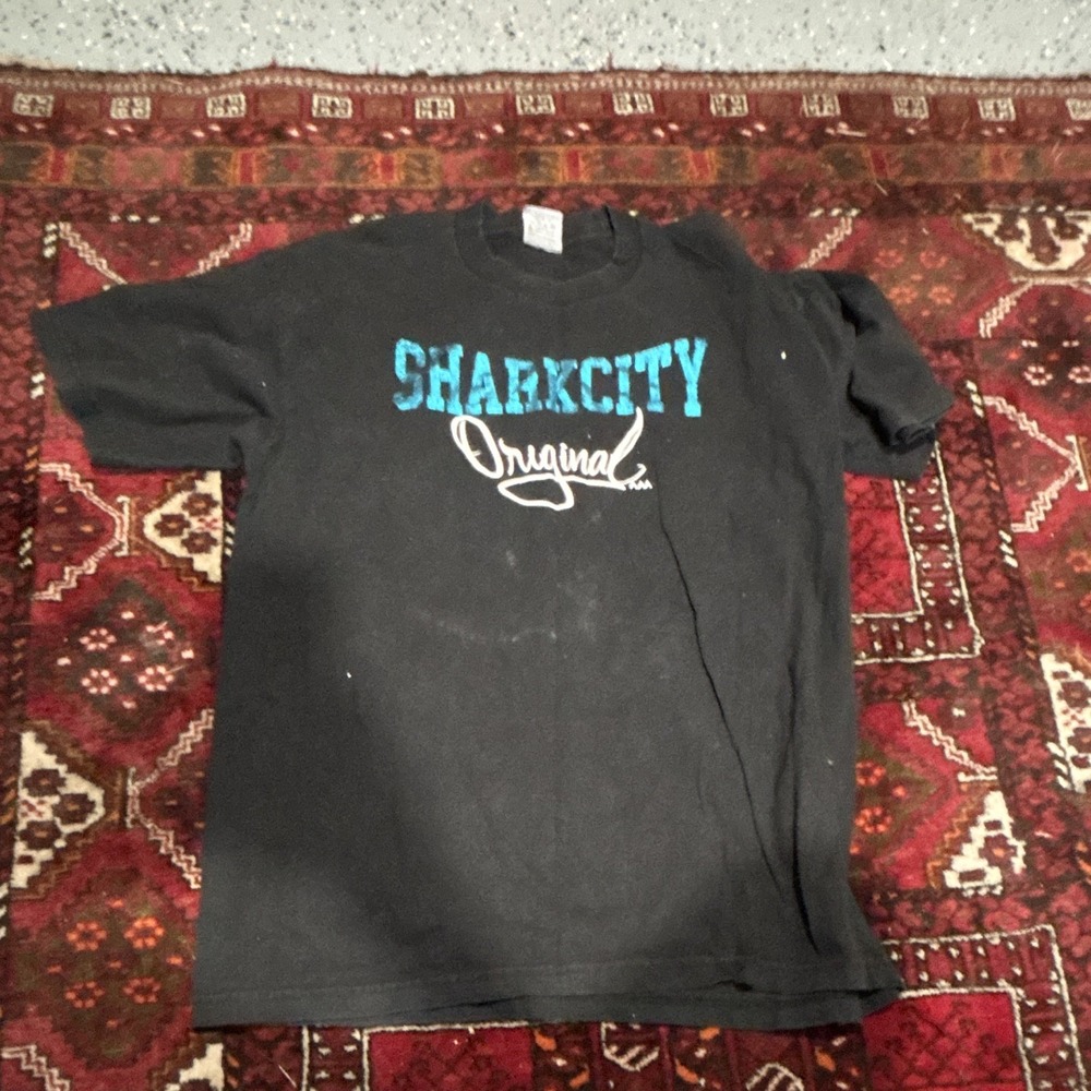 PRO Athletic Men's Black Shark City Graphic Print T-Shirt Crew Neck XL